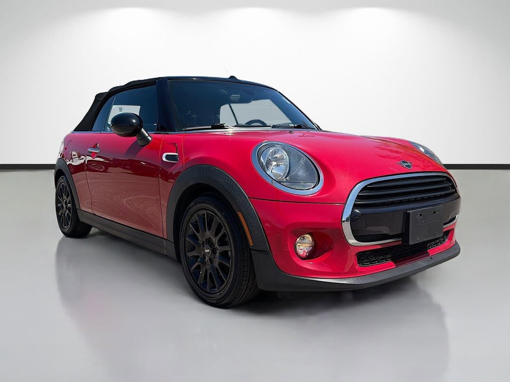 Used 2019 MINI Cooper Convertible w/ Signature Upholstery Package image 1