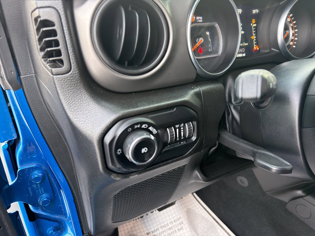 Used 2022 Jeep Wrangler Unlimited Sport AWD/4WD image 17