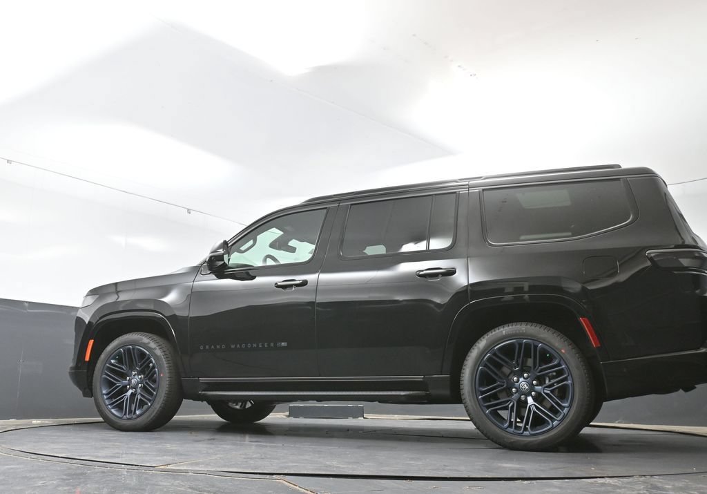 New 2026 Jeep Grand Wagoneer 4WD image 42