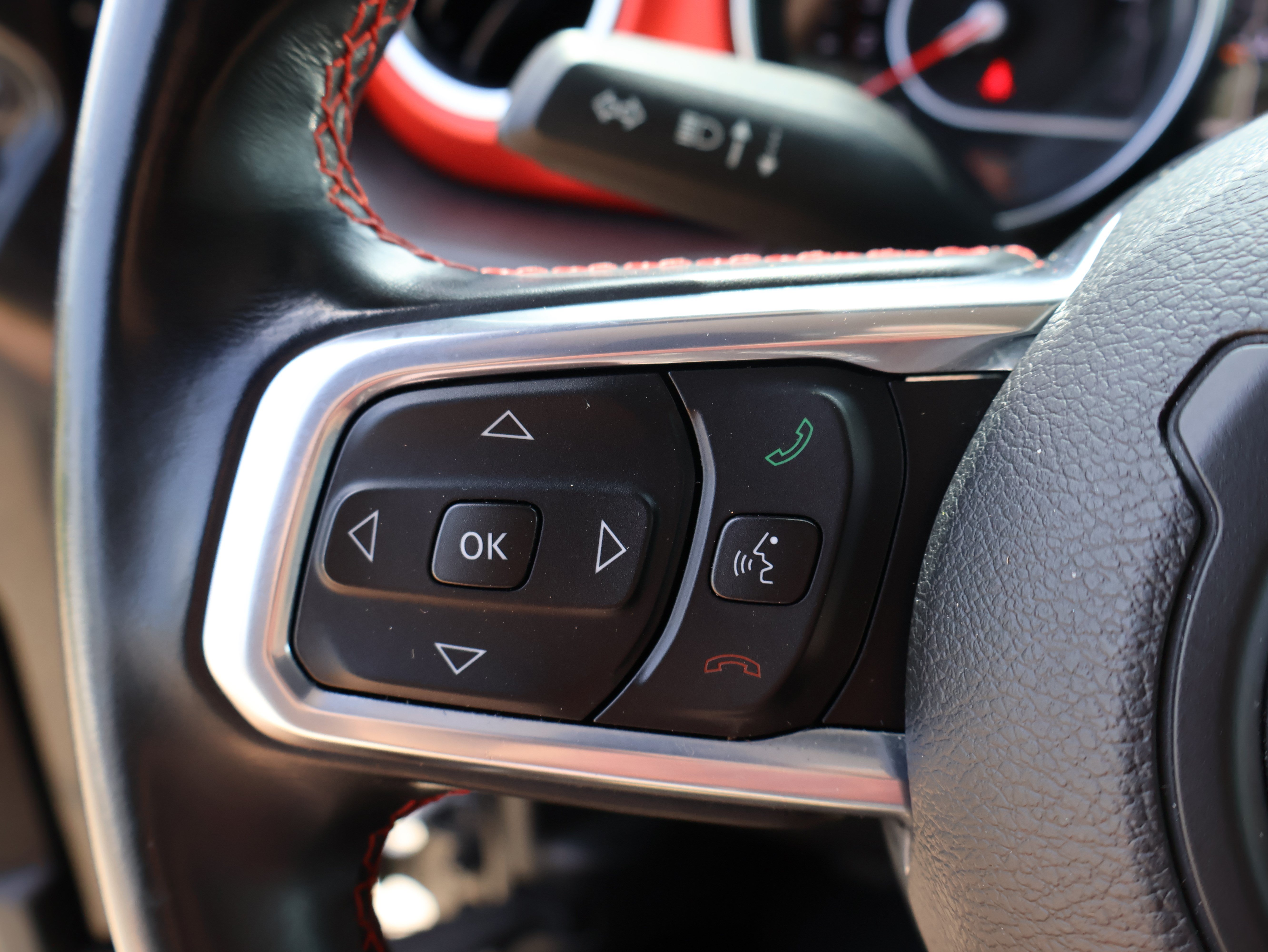 Used 2021 Jeep Wrangler Unlimited Rubicon AWD/4WD image 35
