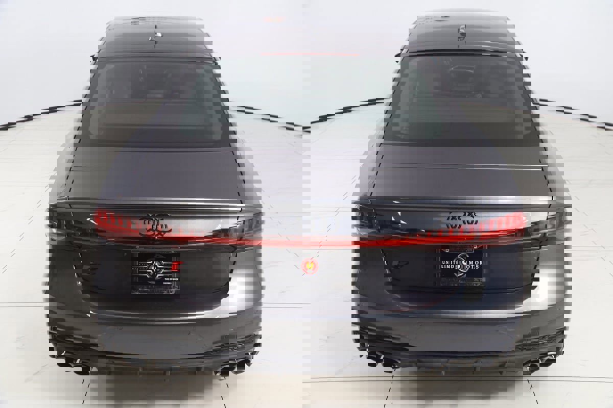 Used 2022 Audi S7 Prestige w/ Prestige Package image 54