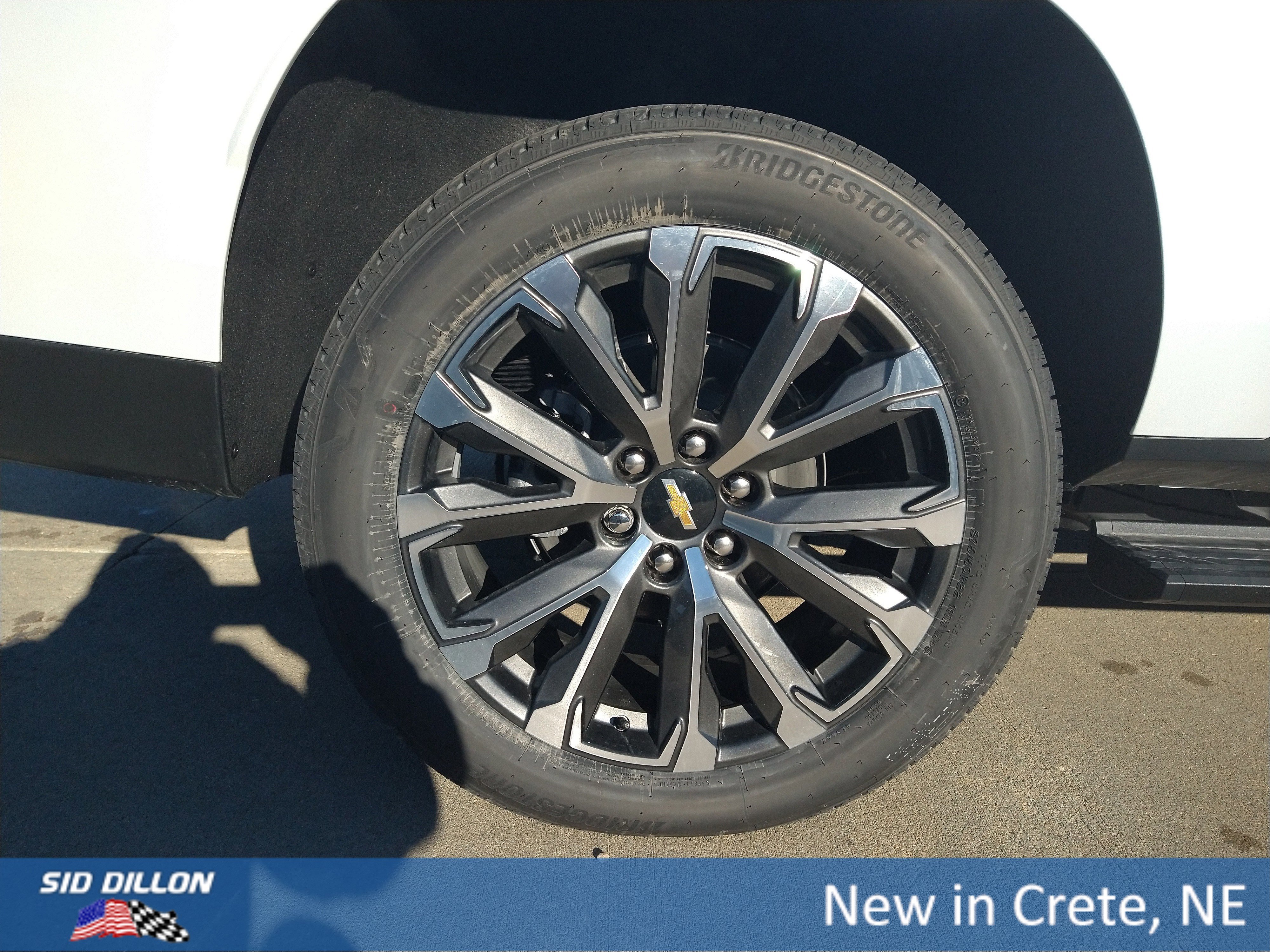 New 2026 Chevrolet Suburban High Country image 14