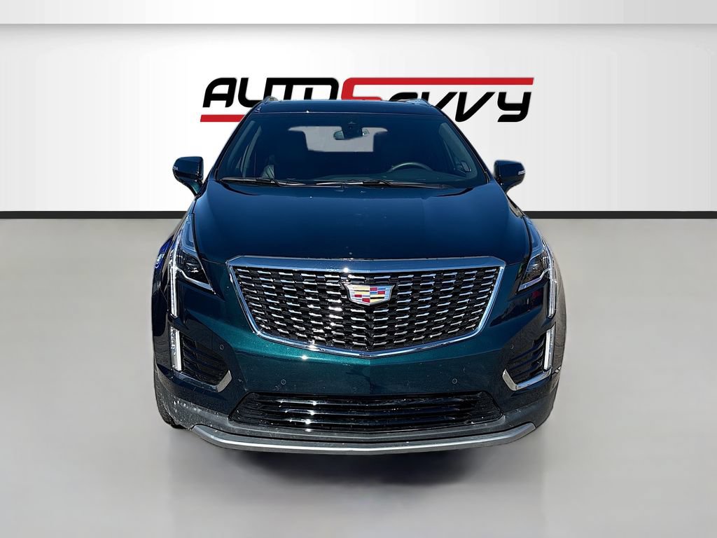Used 2024 Cadillac XT5 Premium Luxury AWD/4WD image 2
