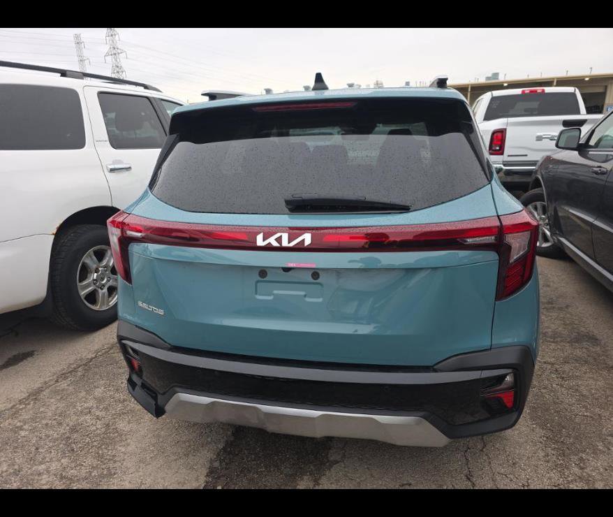 Used 2026 Kia Seltos EX w/ EX Sunroof Package FWD image 10