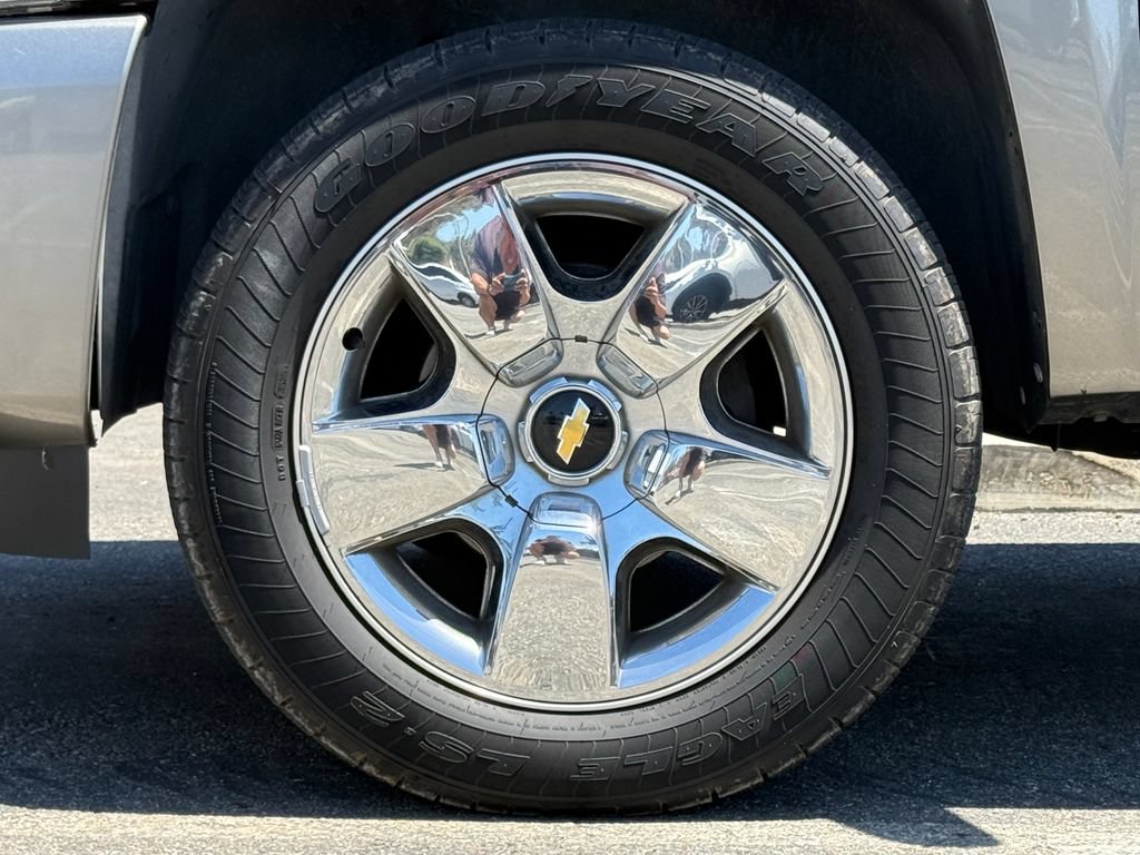 Used 2009 Chevrolet Silverado 1500 LT w/ Regional Value Package RWD image 6