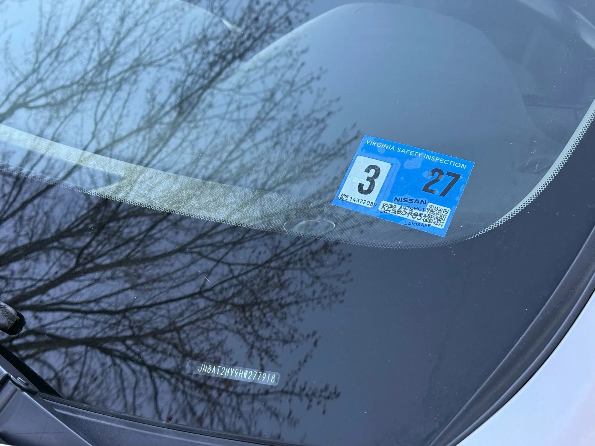 Used 2017 Nissan Rogue SV w/ SV Premium Package image 22