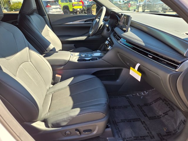 Used 2027 INFINITI QX65 Luxe w/ Cargo Package AWD/4WD image 20