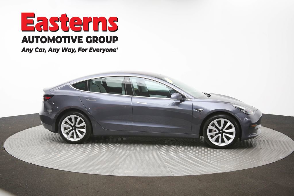 Used 2018 Tesla Model 3 Long Range image 40