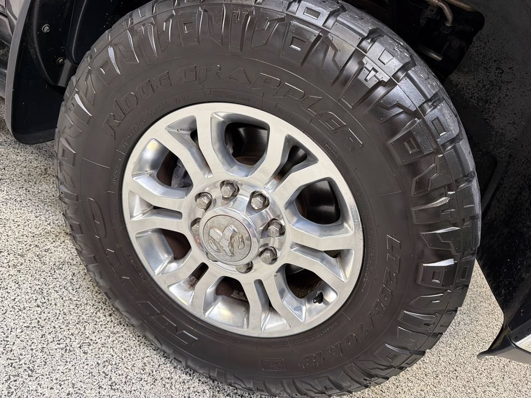 Used 2018 RAM 2500 Laramie w/ Off Road Package AWD/4WD image 48