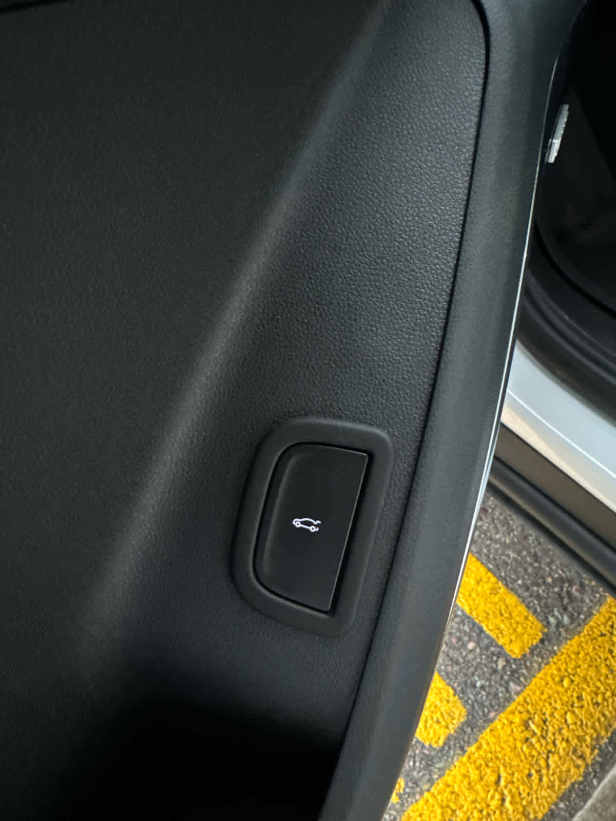 Certified 2024 GMC Acadia Elevation w/ LPO, Floor Liner Package image 14