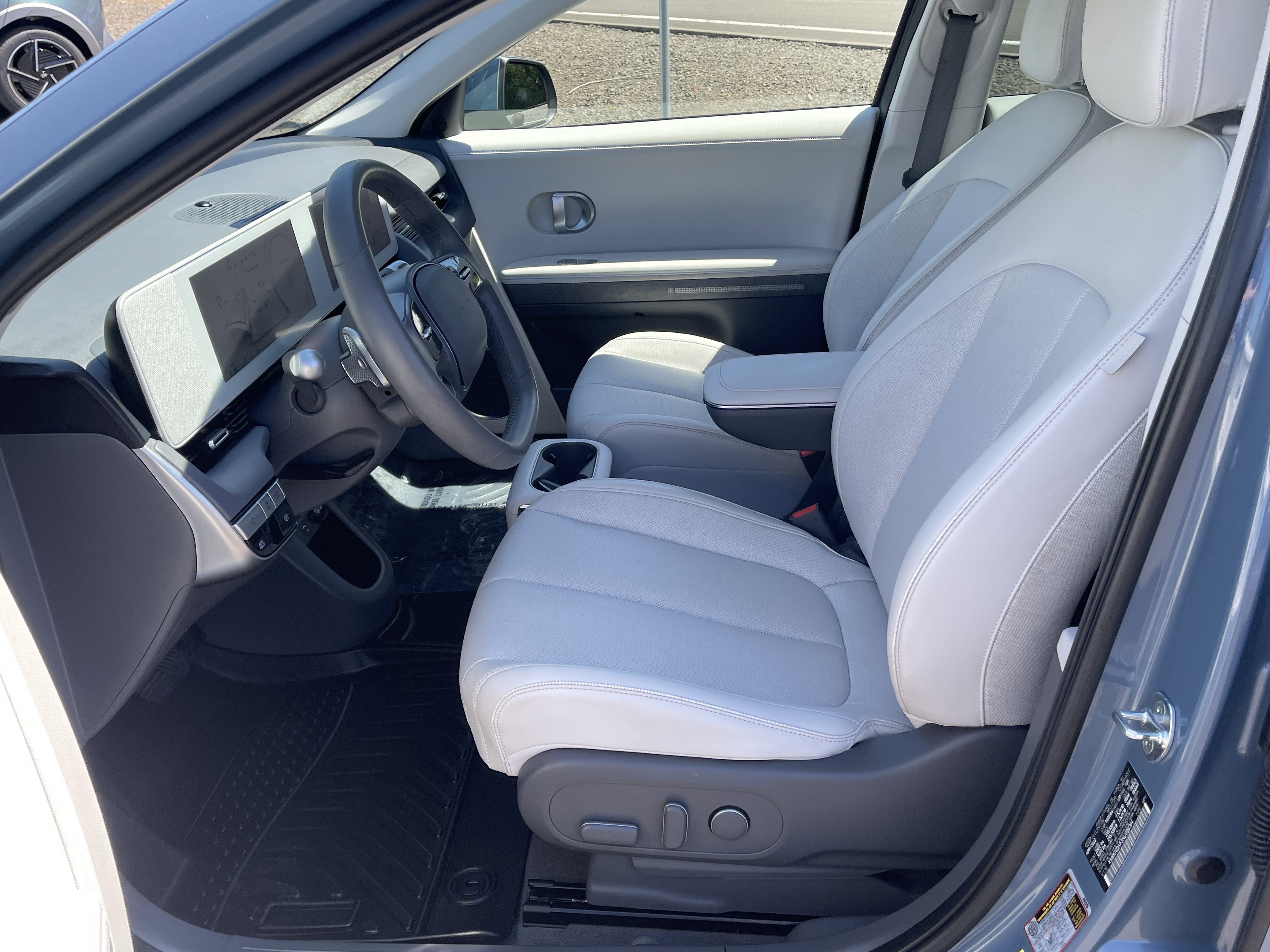 Certified 2022 Hyundai Ioniq 5 SEL AWD/4WD image 11