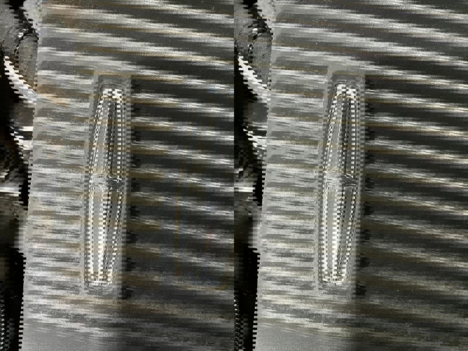 Used 2021 Lincoln Nautilus Reserve w/ Equipment Group 201A image 28