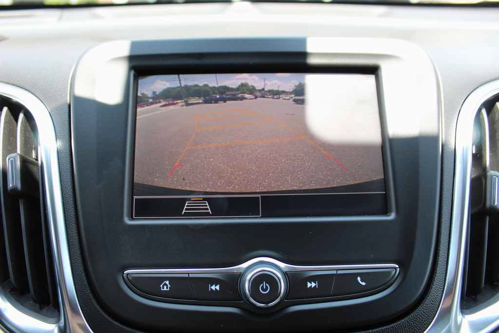 Used 2024 Chevrolet Equinox LS w/ LS Convenience Package FWD image 18