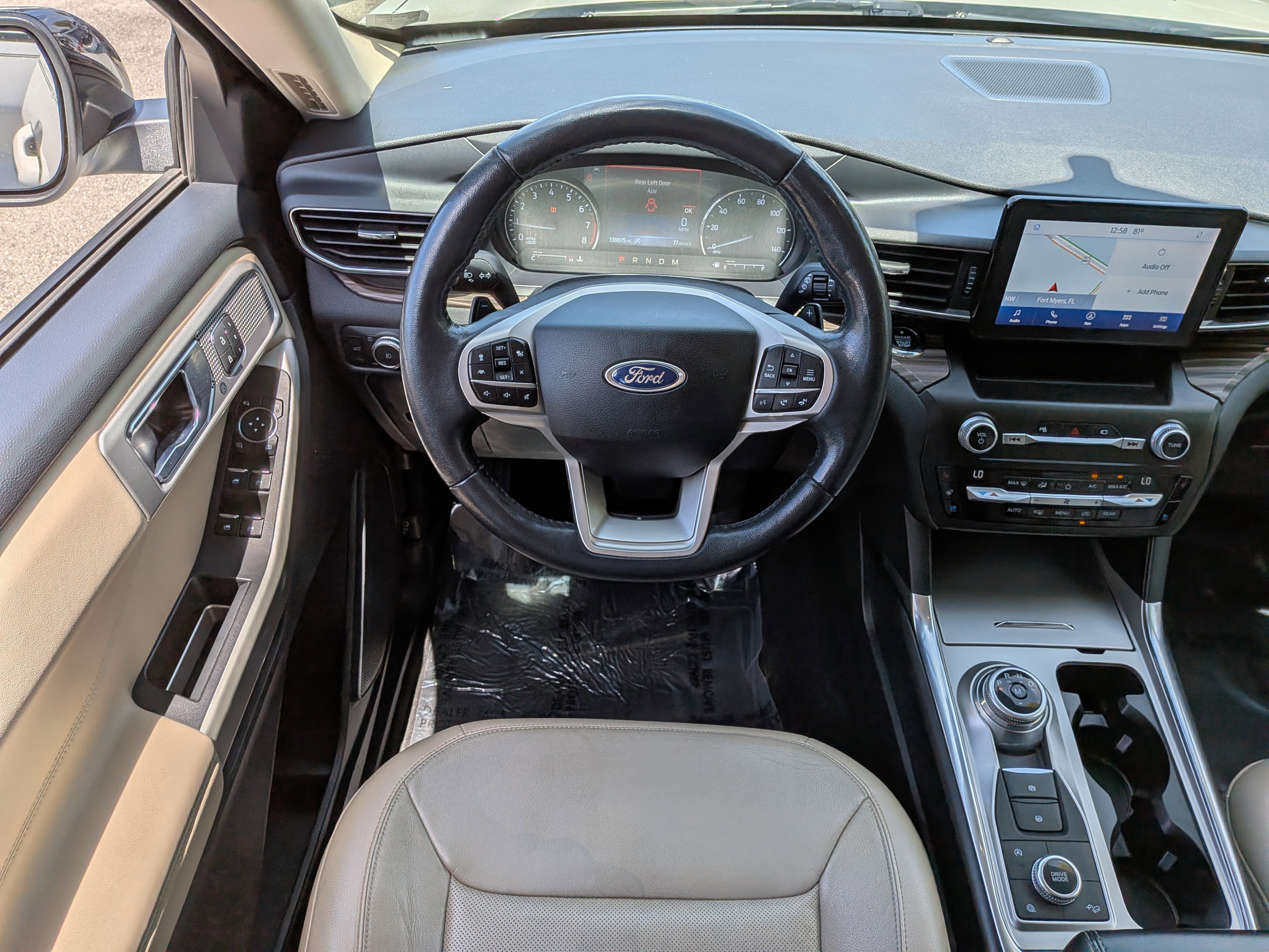 Used 2020 Ford Explorer Limited w/ Class III Trailer Tow Package image 18