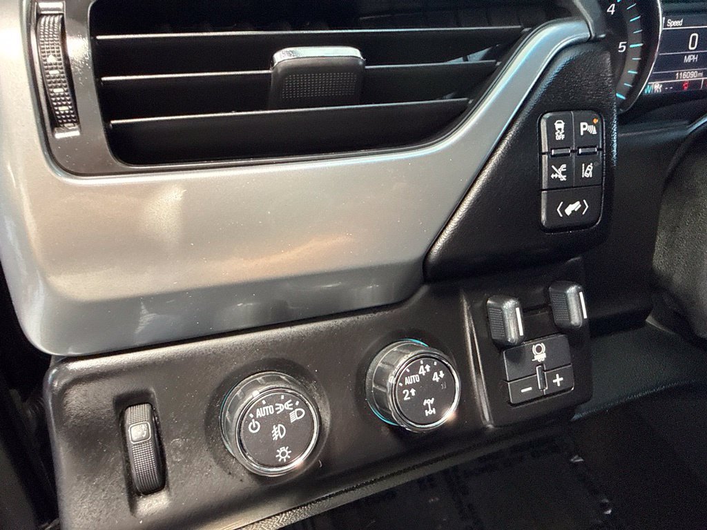 Used 2015 Chevrolet Suburban LTZ AWD/4WD image 19