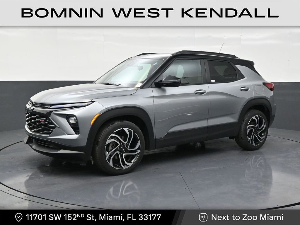 Used 2025 Chevrolet TrailBlazer RS FWD image 1