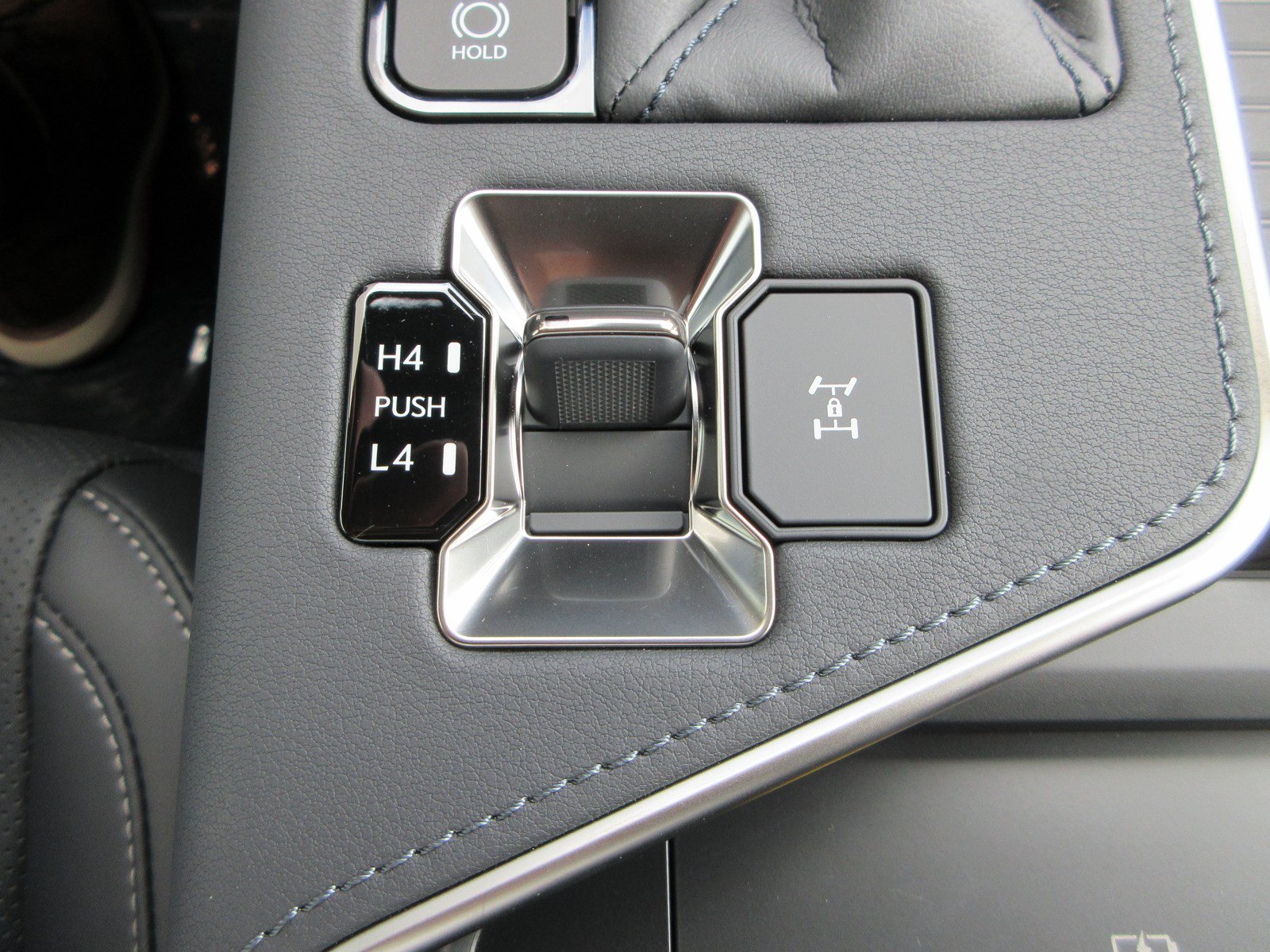 Used 2026 Lexus GX 550 w/ Cold Area Package AWD/4WD image 48