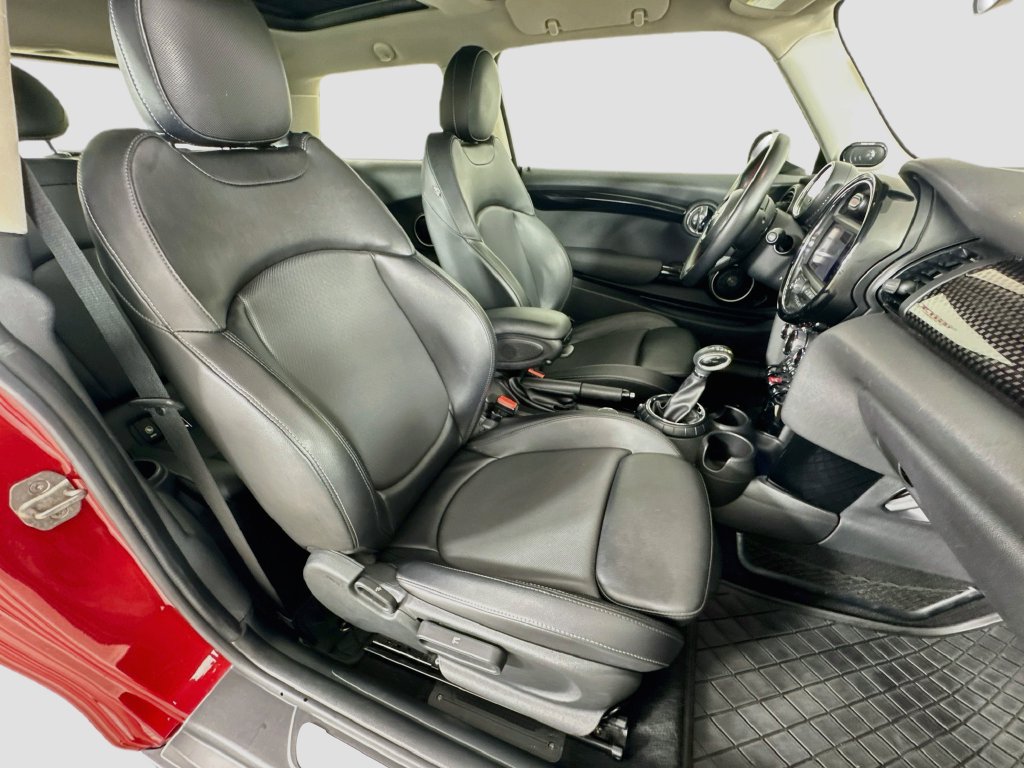 Used 2015 MINI Cooper S FWD image 29