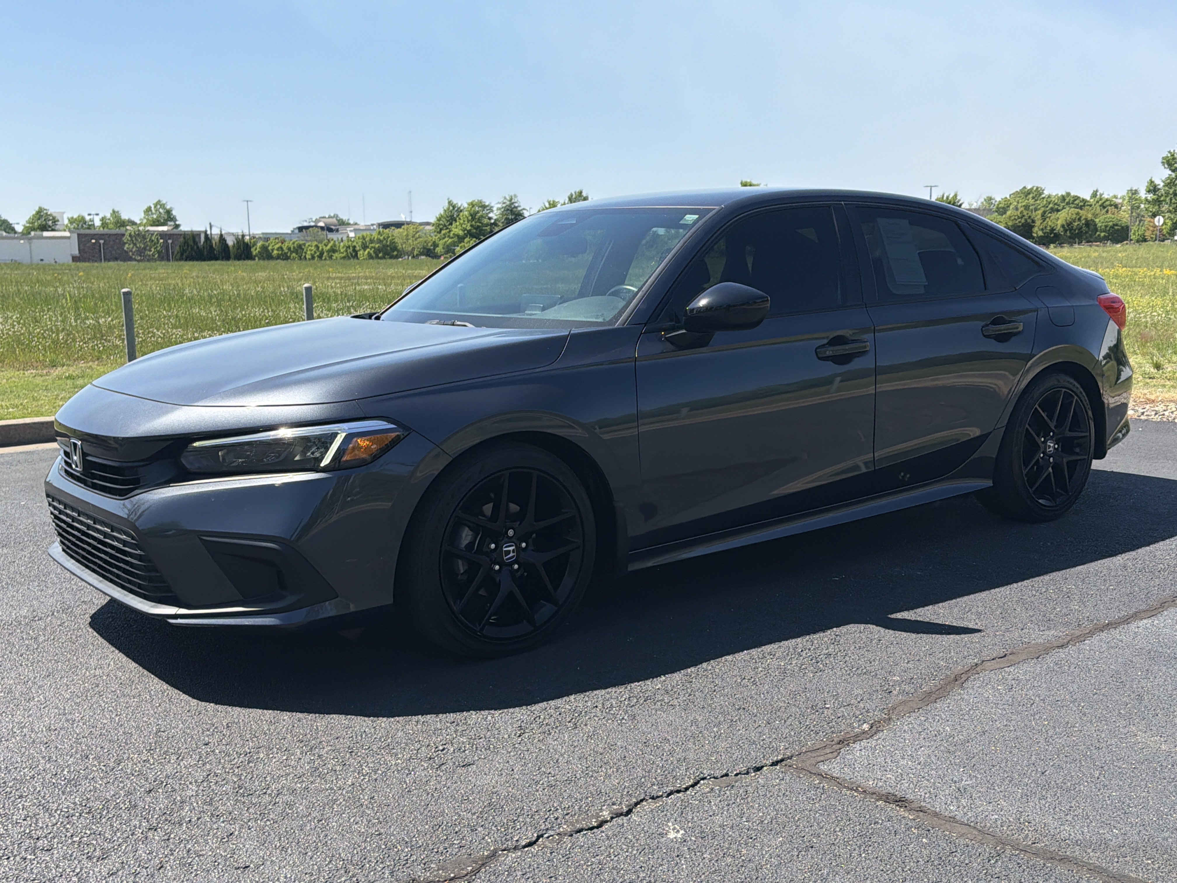 Used 2023 Honda Civic Sport image 6