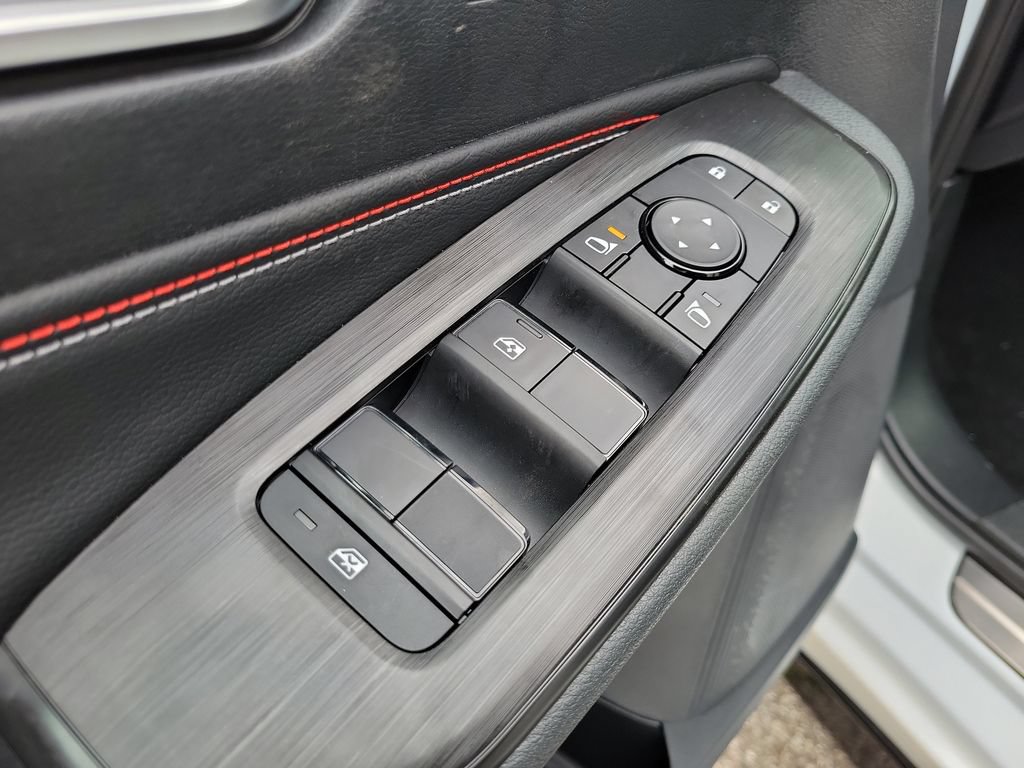 New 2027 Nissan Sentra SR w/ SR All Weather Package FWD image 8