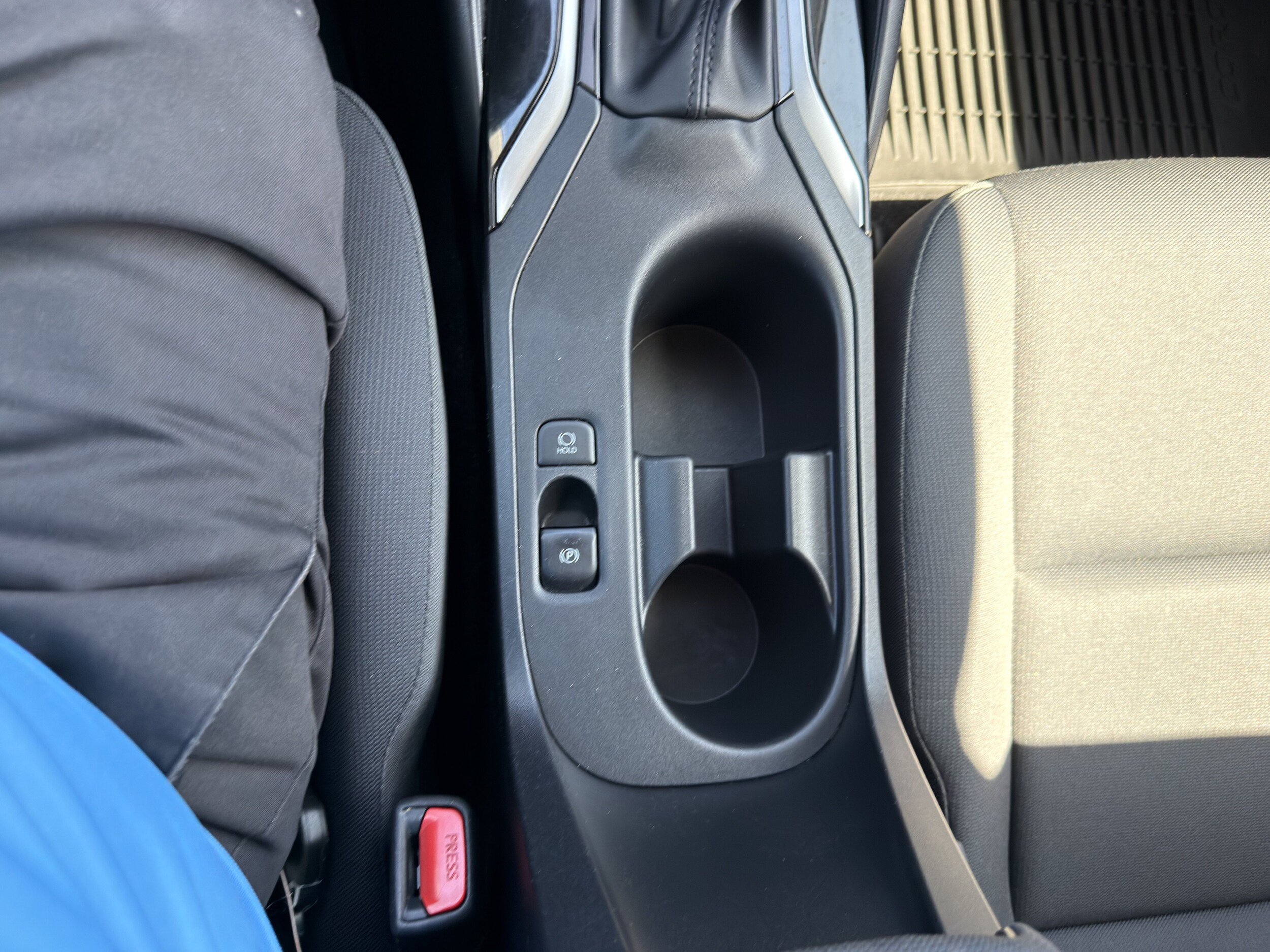 Used 2024 Toyota Corolla LE FWD image 33