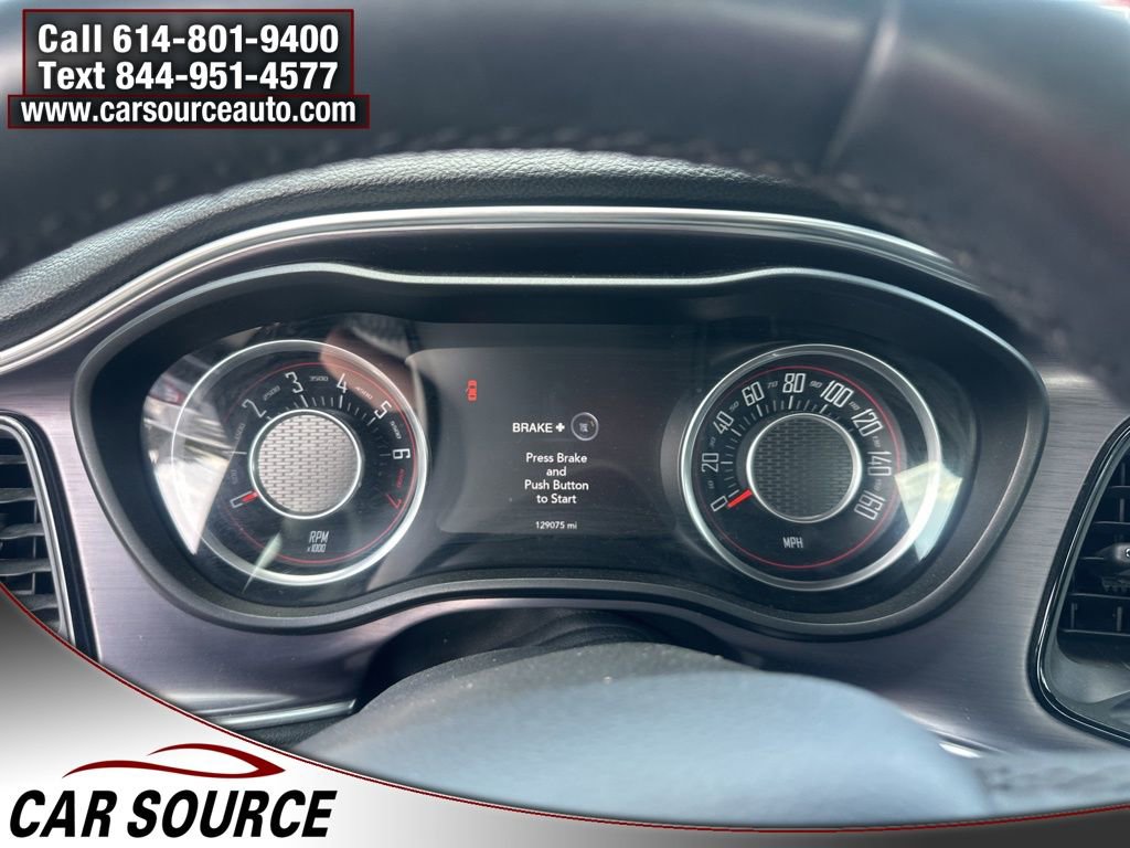 Used 2016 Dodge Challenger SXT image 14