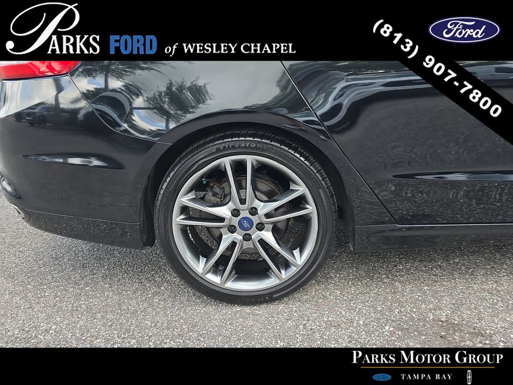 Used 2016 Ford Fusion Titanium FWD image 33