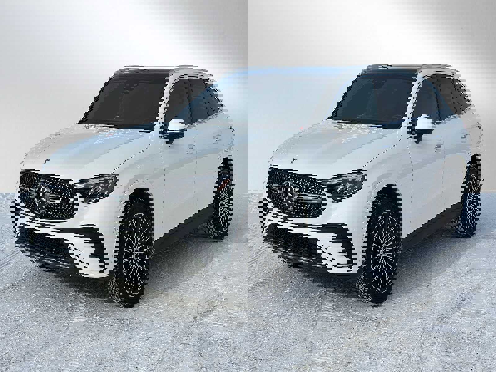 Used 2024 Mercedes-Benz GLC 300 4MATIC image 7