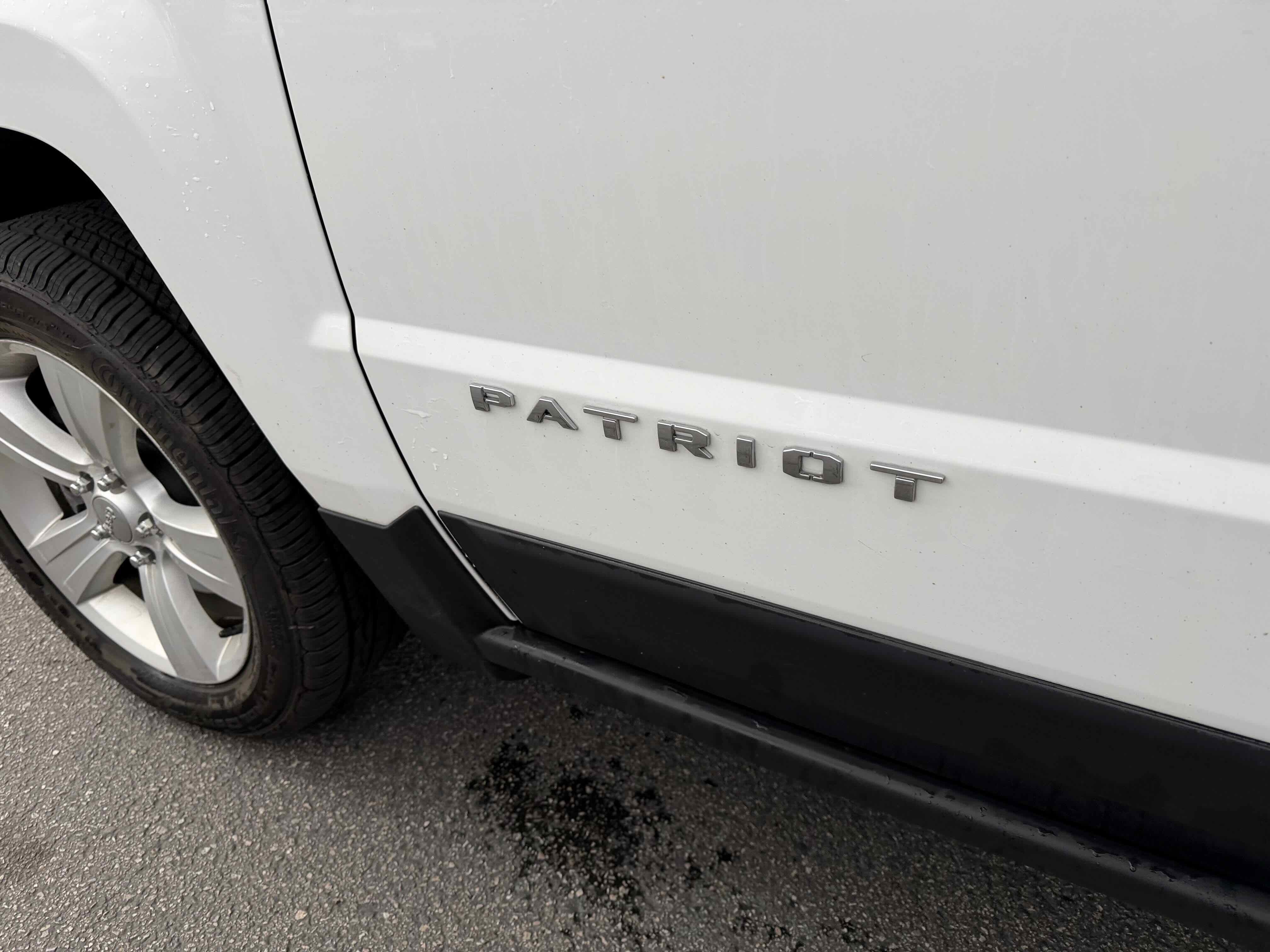 Used 2016 Jeep Patriot Latitude w/ Trailer Tow Prep Group image 15