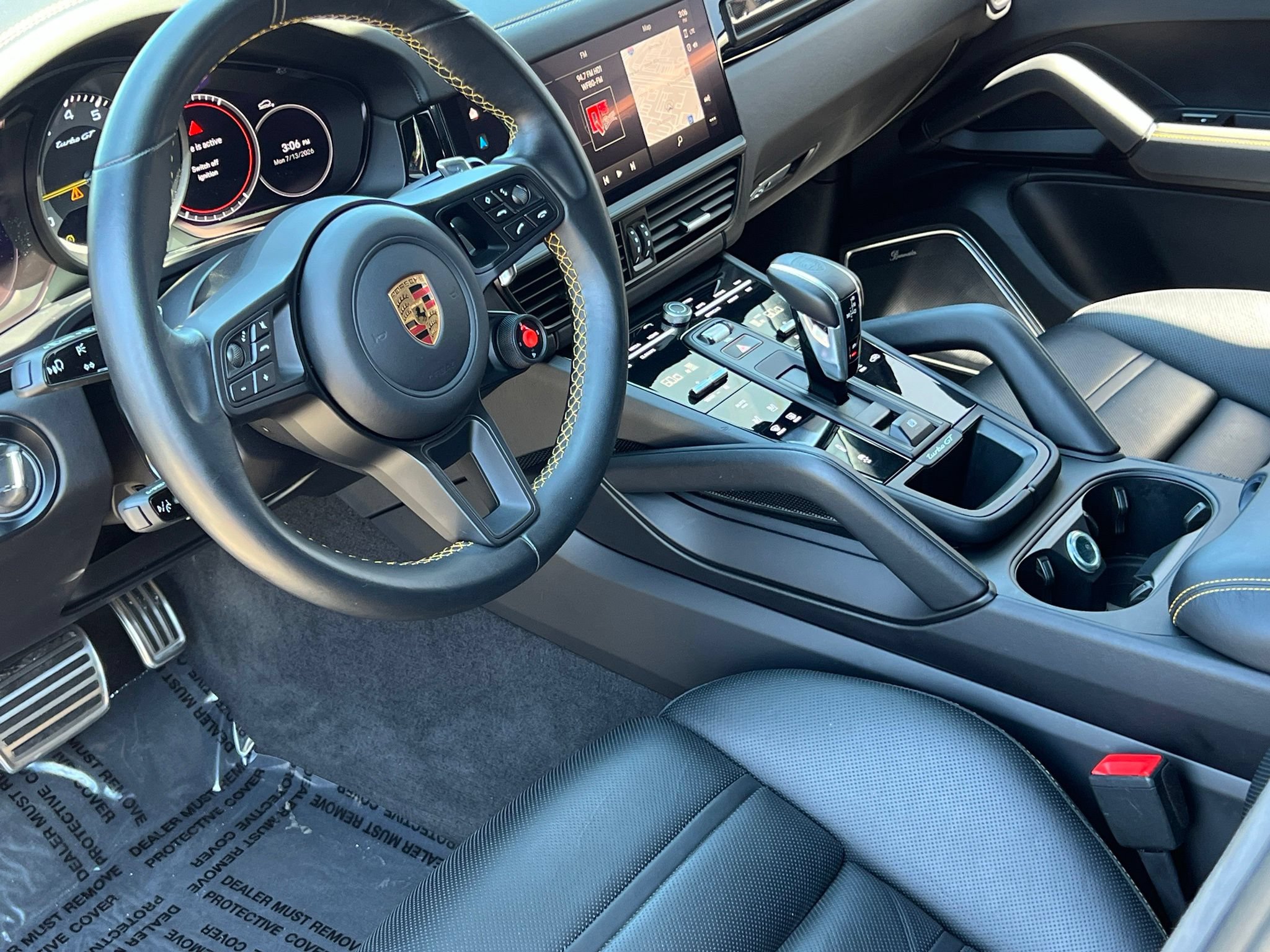 Used 2023 Porsche Cayenne Turbo GT AWD/4WD image 2
