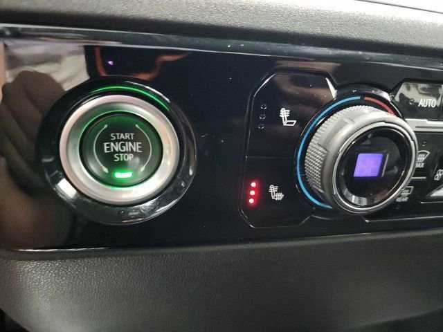 Used 2022 Chevrolet Silverado 1500 LT image 33