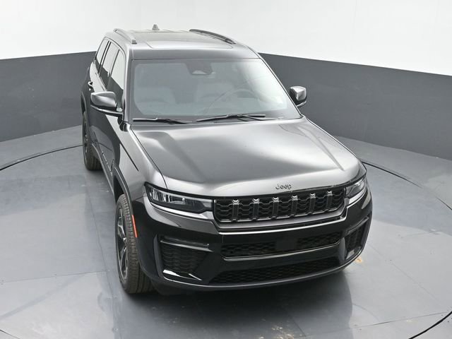 New 2026 Jeep Grand Cherokee Limited w/ Limited Altitude Package AWD/4WD image 34