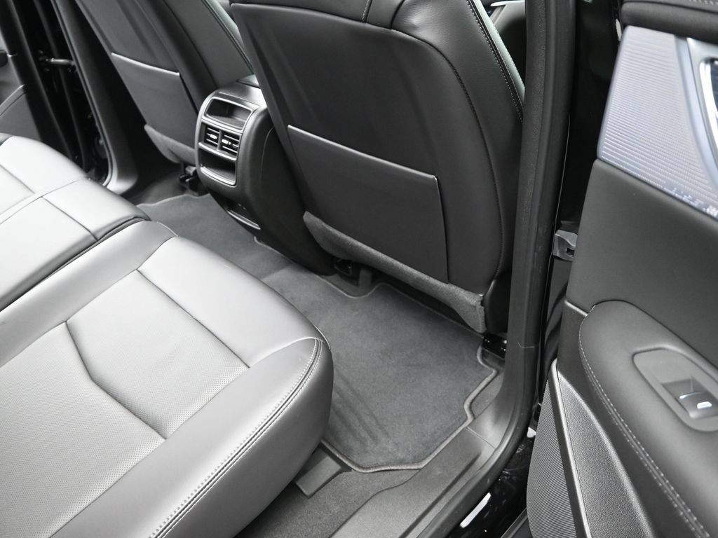 New 2026 Cadillac XT5 Premium Luxury FWD image 19