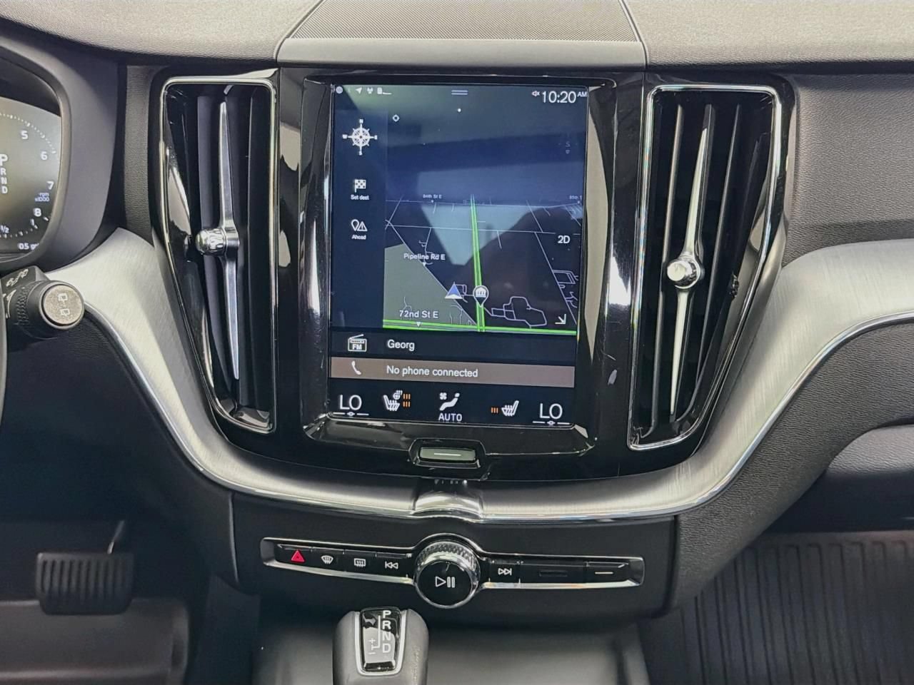 Used 2018 Volvo XC60 T5 Momentum w/ Convenience Package AWD/4WD image 15