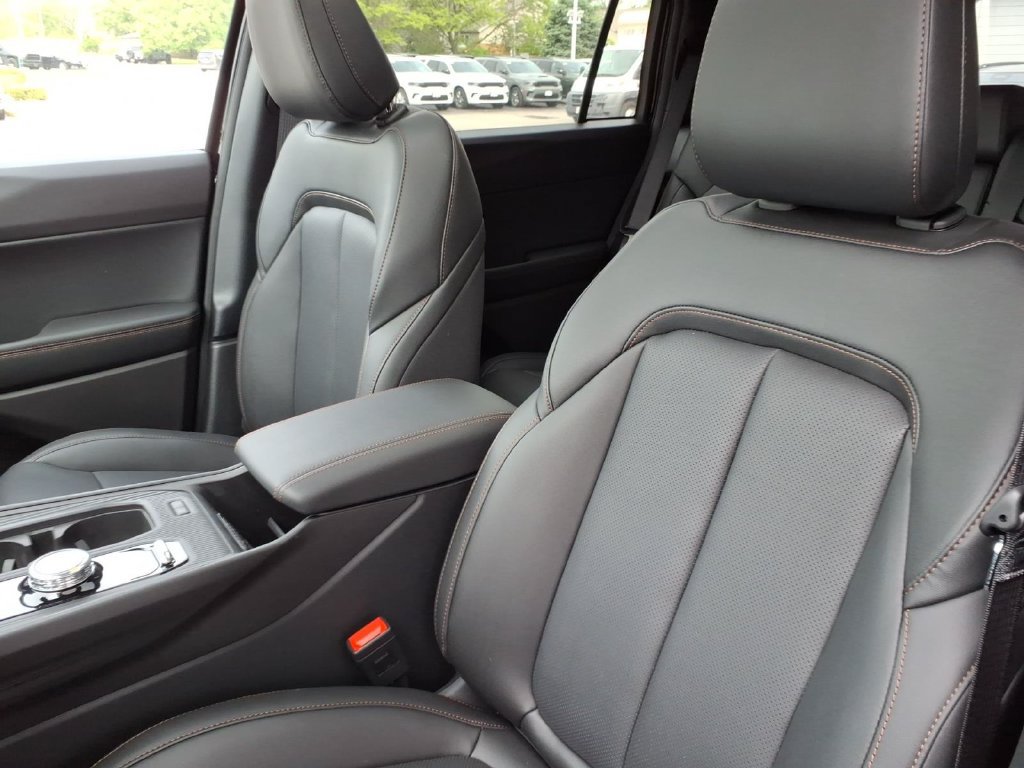 New 2026 Jeep Cherokee Limited AWD/4WD image 10