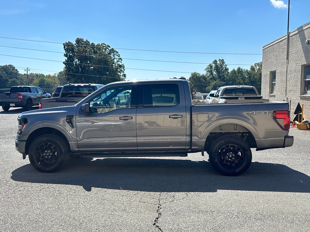 Used 2026 Ford F150 XLT w/ XLT Black Appearance Package AWD/4WD image 3