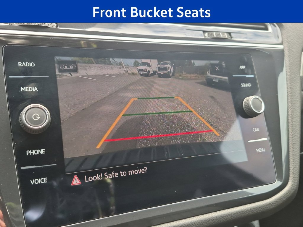 Used 2024 Volkswagen Tiguan SE R-Line AWD/4WD image 19