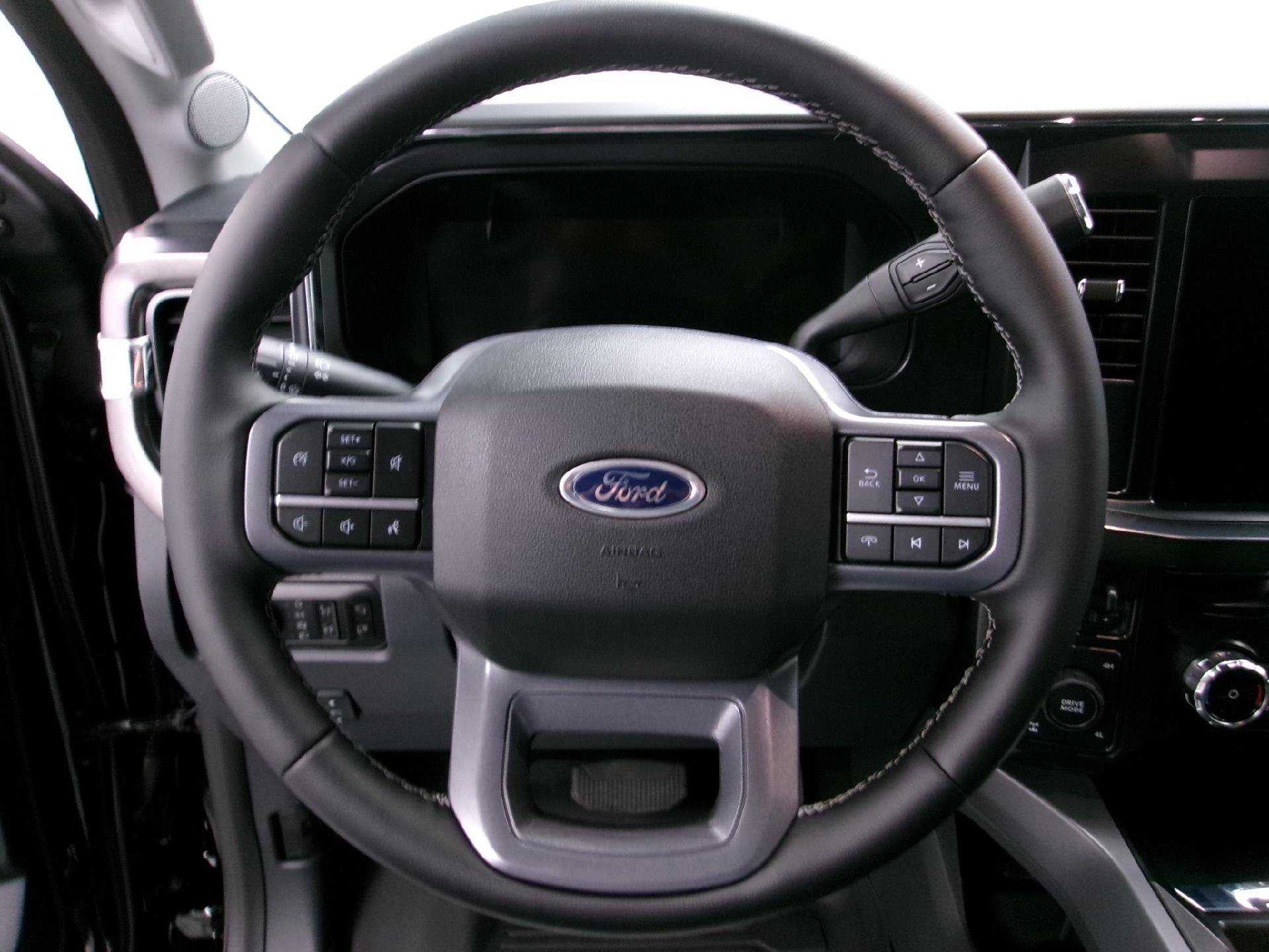 Used 2026 Ford F350 Lariat w/ Chrome Package image 7