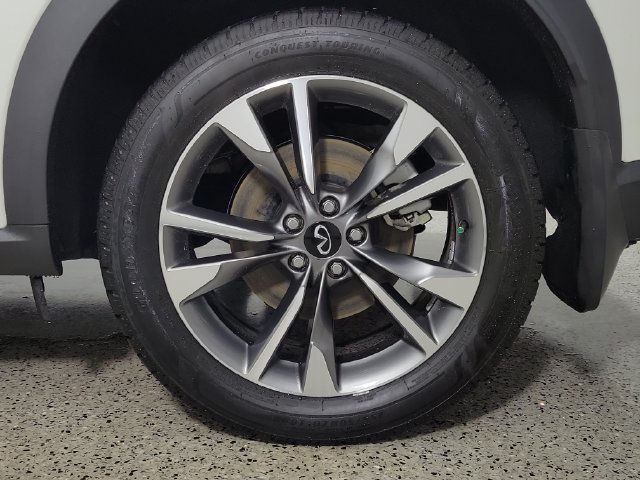 Certified 2024 INFINITI QX60 Luxe FWD image 9