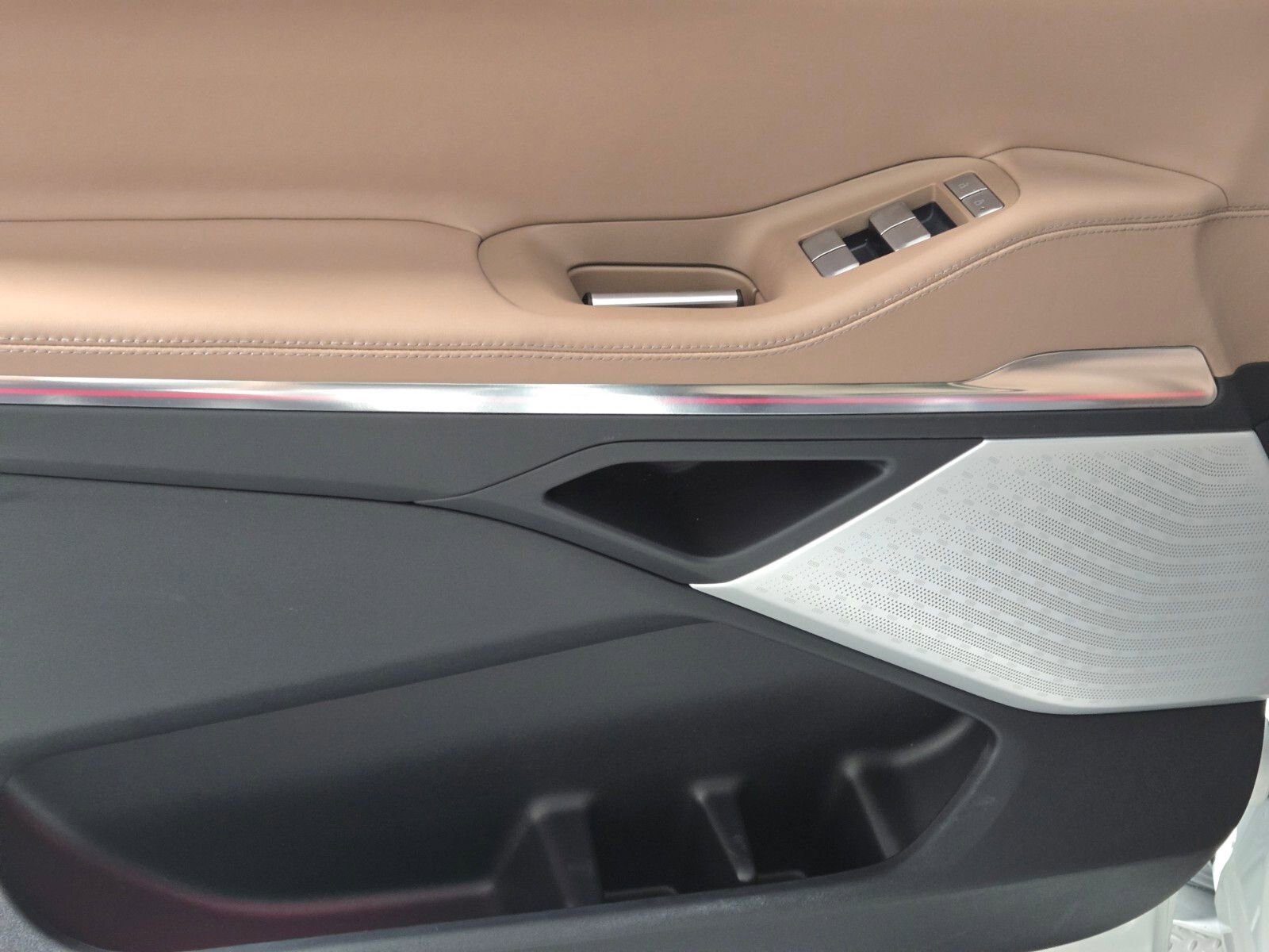 New 2026 Lincoln Navigator L Black Label image 24