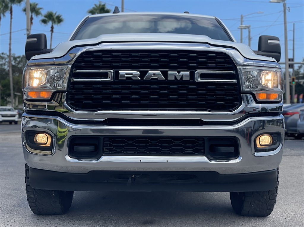 Used 2023 RAM 2500 Big Horn w/ Cold Weather Group AWD/4WD image 15