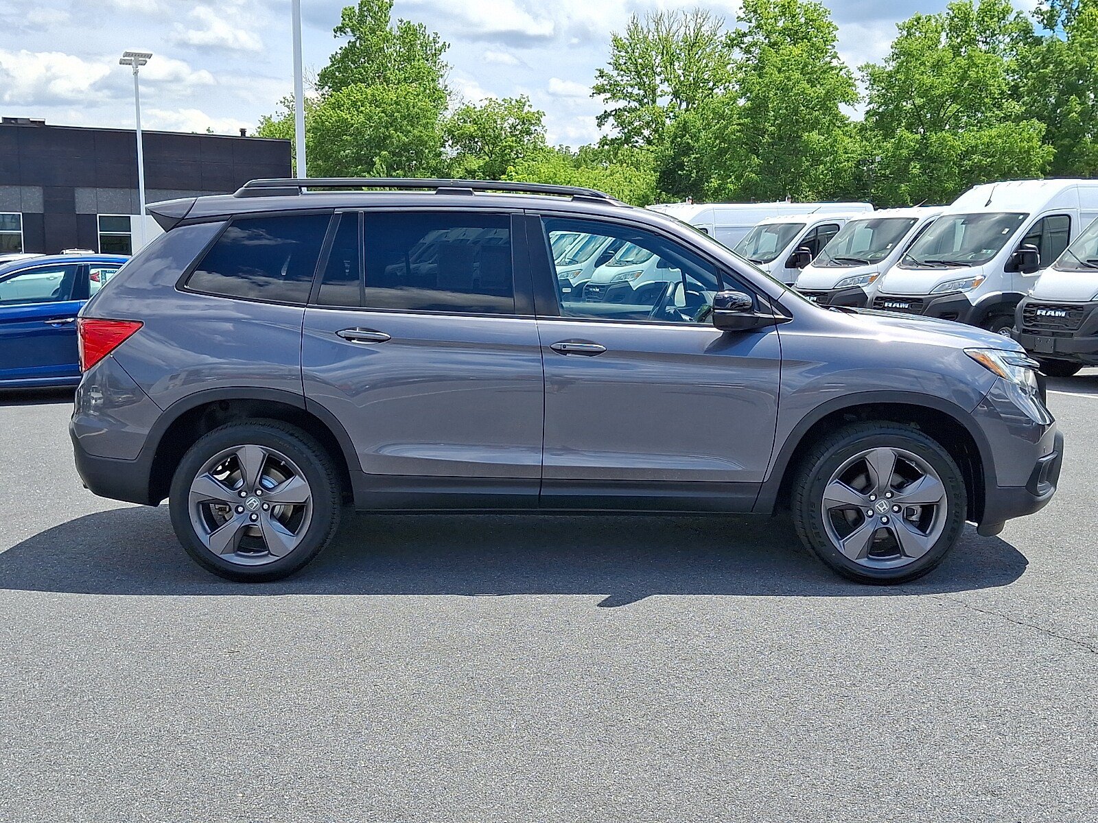 Used 2020 Honda Passport Touring image 4