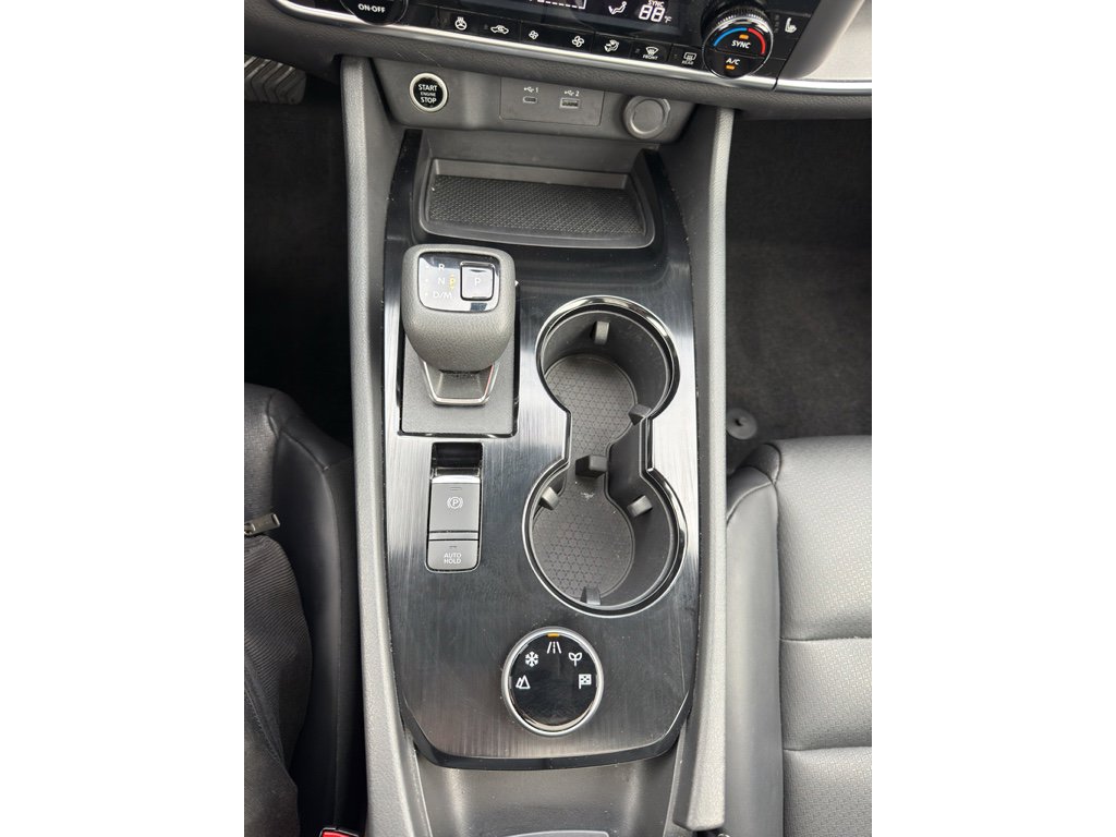 Certified 2023 Nissan Rogue SV w/ SV Premium B Package image 22