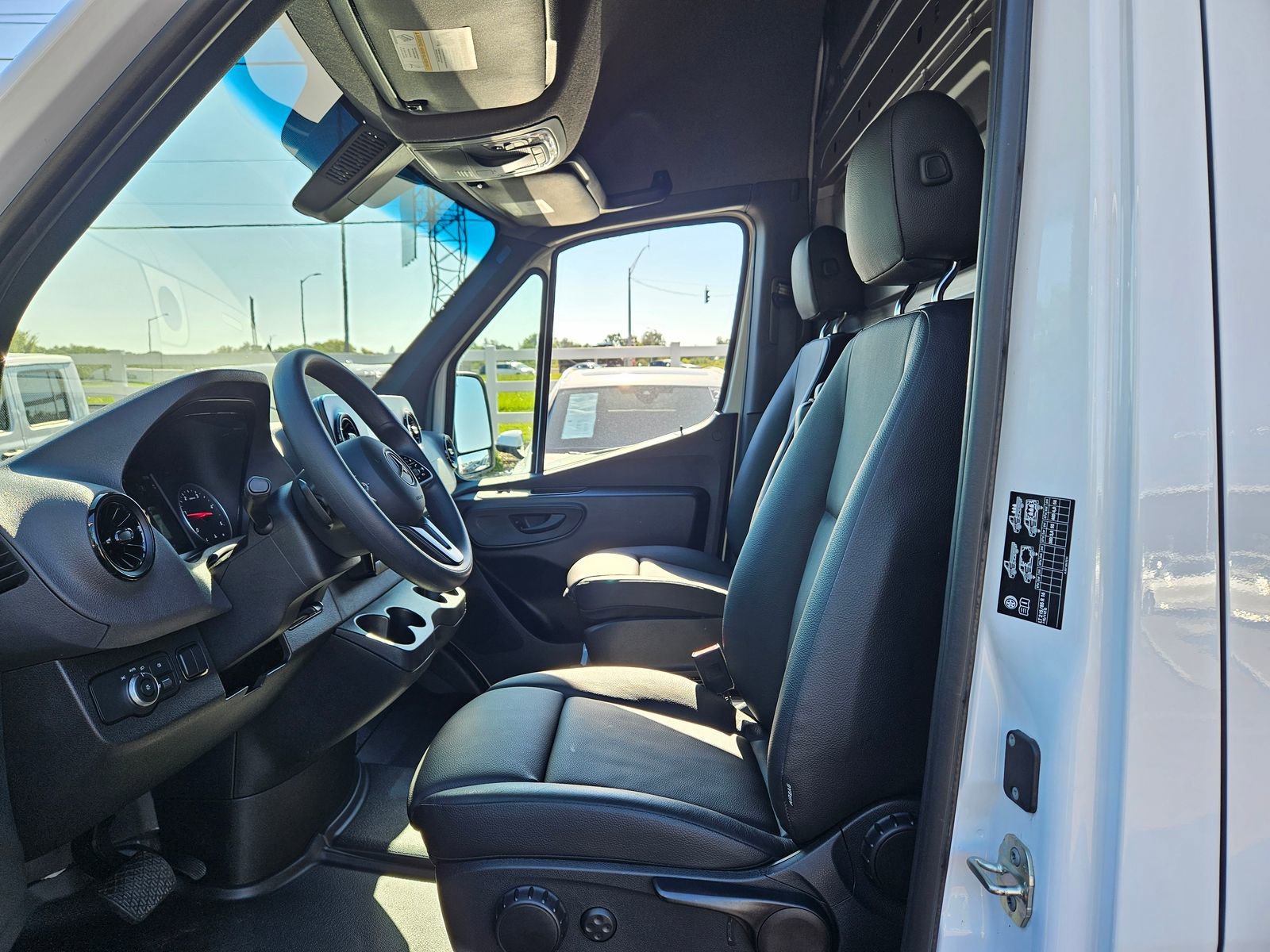 Used 2024 Mercedes-Benz Sprinter 3500 image 12