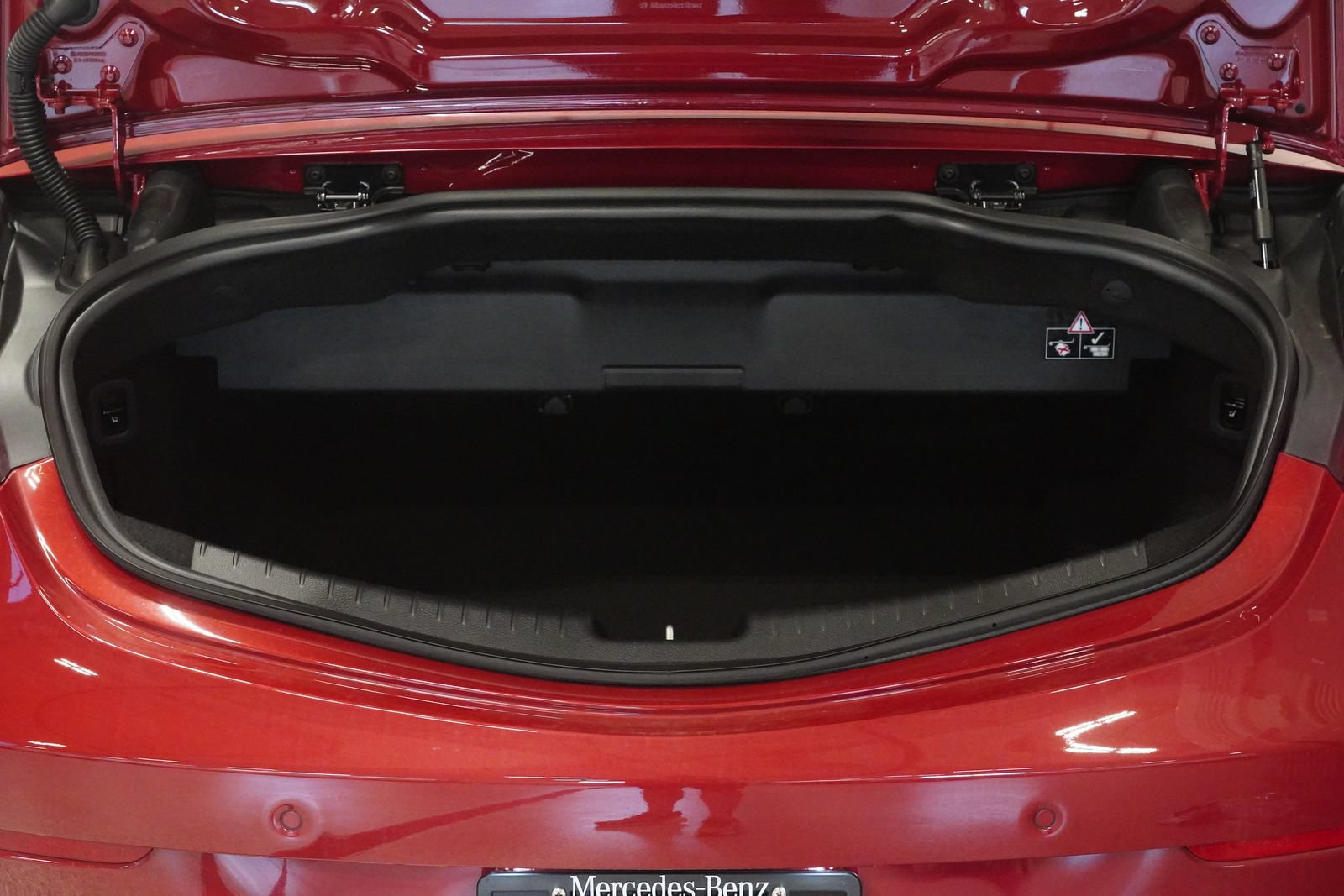 New 2026 Mercedes-Benz CLE 300 4MATIC Cabriolet image 36