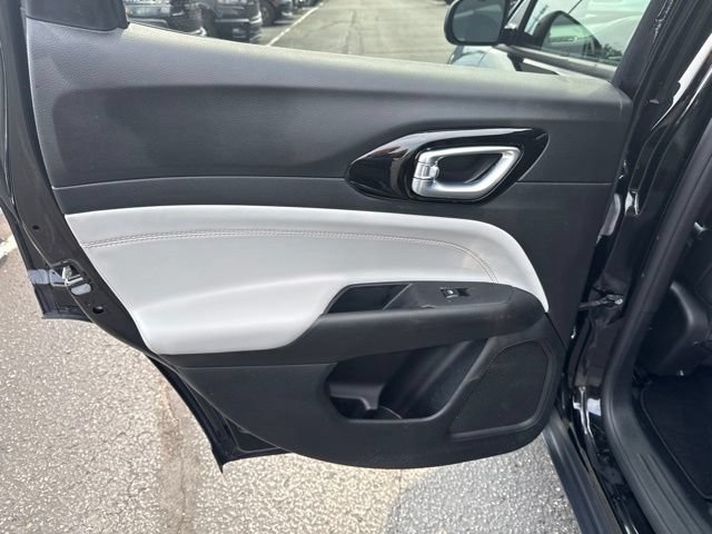 Certified 2023 Jeep Compass Limited AWD/4WD image 13