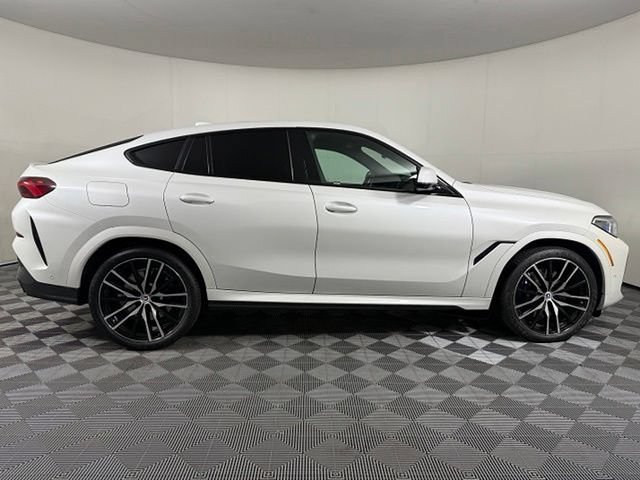 Used 2023 BMW X6 M50i w/ Executive Package AWD/4WD image 9
