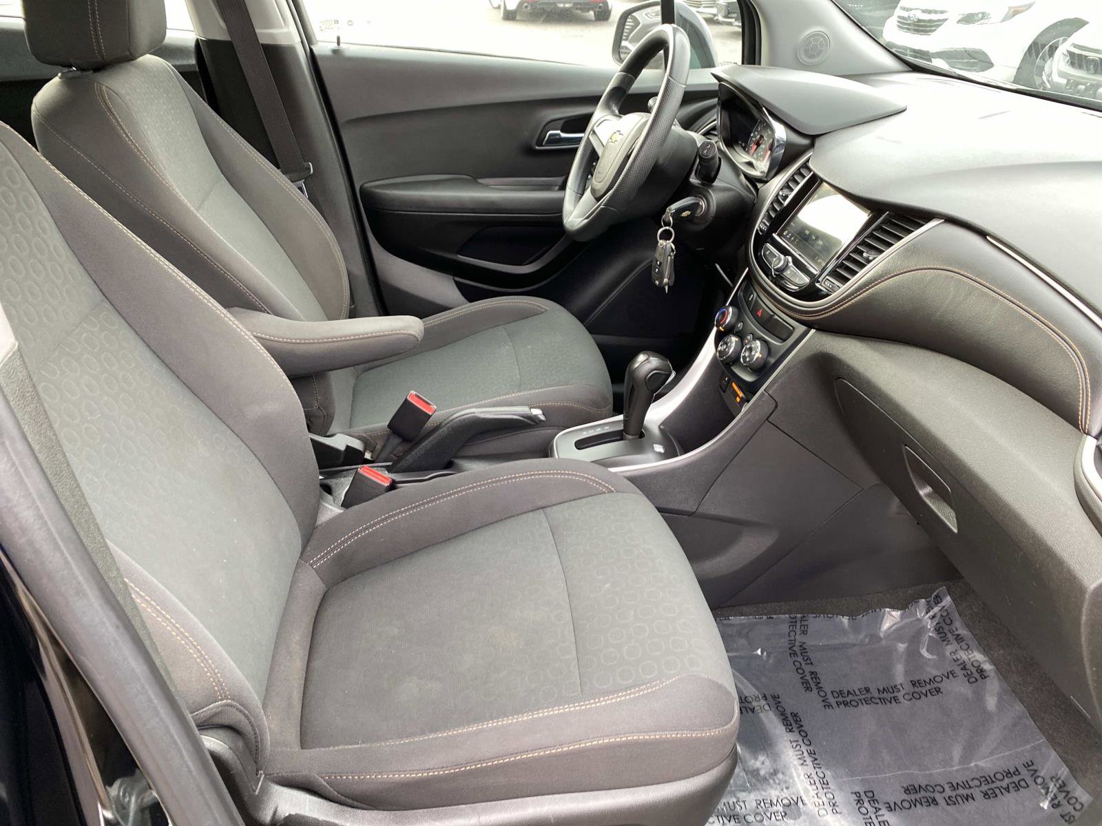 Used 2019 Chevrolet Trax LS image 20