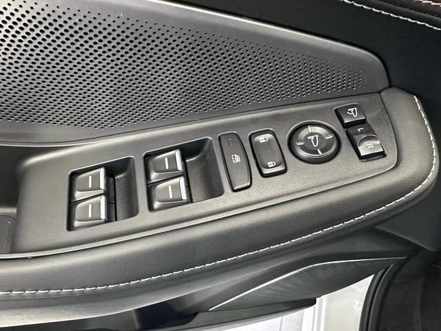 Used 2025 Acura MDX w/ Advance Package AWD/4WD image 19