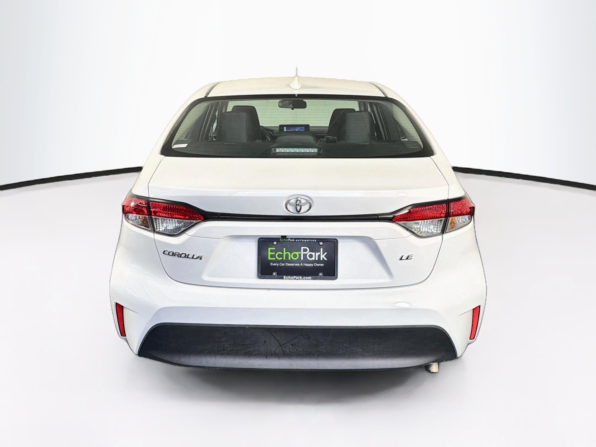 Used 2026 Toyota Corolla LE FWD image 7